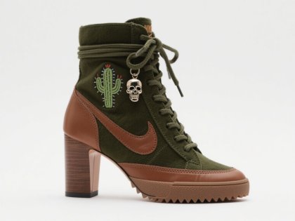 Sneakers With Heels Nike