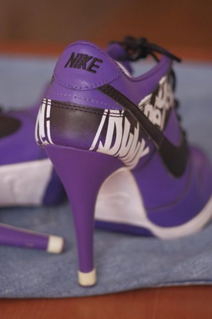Purple High Heel Shoes Product Detail 3