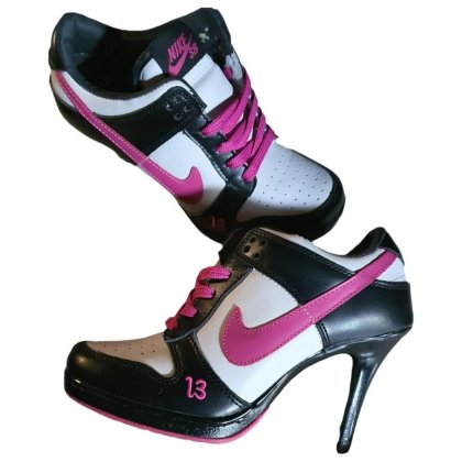 Rare Nike SB Dunk Low Heels Product Detail 4