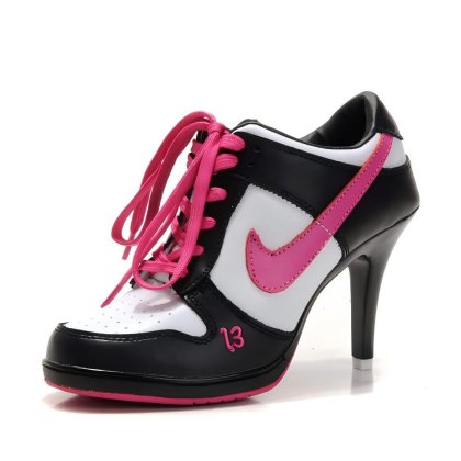 Rare Nike SB Dunk Low Heels